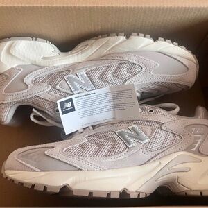 New balance 725V1 shoes